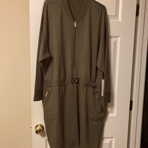 Women’s plus size dress size 2x color olive green - Picture 3 of 6
